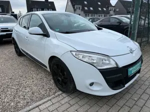 Renault Megane III Lim. 5-trg. Dynamique*2HAND*TÜV NEU*