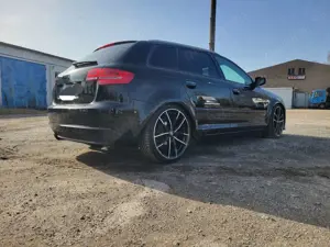 Audi A3 1.4 TFSI Attraction Bild 2