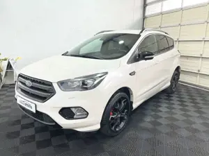 Ford Kuga ST-Line 1,5 EcoBoost *Autom *ACC *Sync *RFK