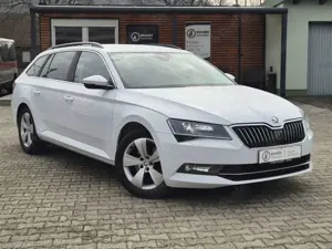 Skoda Superb 2.0 TDI DSG / ACC / LED / AHK / Navi /