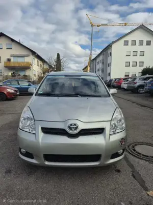 Toyota Corolla Verso 2.2 D-4D Sol