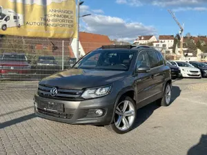 Volkswagen Tiguan Lounge 4Motion BiXenon Pano. Navi AHK EU6