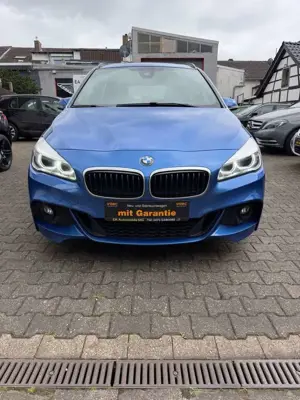 BMW 220 220 D GRAN TOURER-M SPORT-AUTOM-PANO-NAVI-AHK Bild 2