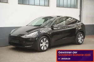 Tesla Model Y Long Range AWD *AHK*
