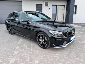 Mercedes-Benz C 180 C 180 T CGI AMG Line