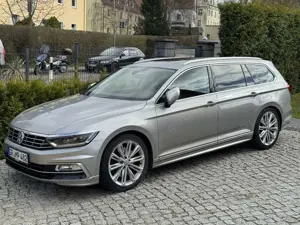 Volkswagen Passat Variant Highline BMT/Start-Stopp 4Motion Bild 4