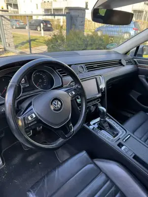 Volkswagen Passat Variant Highline BMT/Start-Stopp 4Motion Bild 5