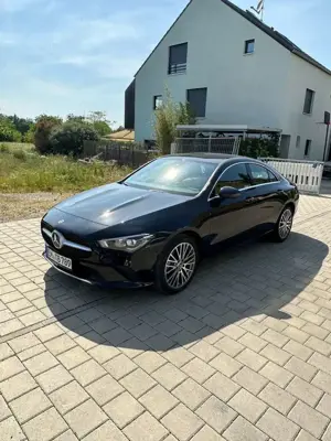 Mercedes-Benz CLA 200 7G-DCT Progressive Bild 2
