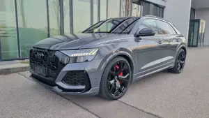 Audi RS Q8 -KERAMIK-PANO-STANDHZ-360°-BO-23-Matrix-HUD