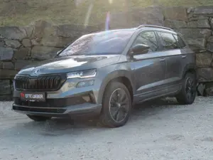 Skoda Karoq 2.0l TDI DSG 4x4 Sportline AHK 360° CANTON