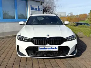 BMW 330 Bild 3