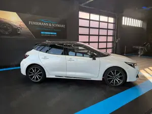 Toyota Corolla Hybrid GR Sport+AppleC.+Rückf.+LED+Sitzh.