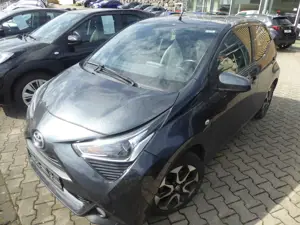 Toyota Aygo 1,0 l Team D