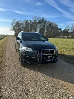 Audi Q7 4.2 TDI DPF quattro tiptronic