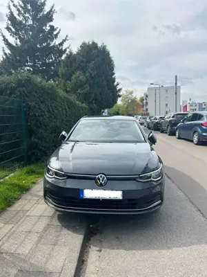 Volkswagen Golf 1.5 eTSI OPF DSG Active