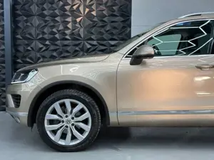 Volkswagen Touareg V6 TDI 4M Executive ACC*STANDHZG*MEMORY Bild 5