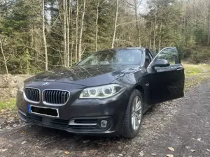 BMW 530 530D LED/Pano/AHK/Leder/HUD/ACC/Kamera/Night Vision Bild 2