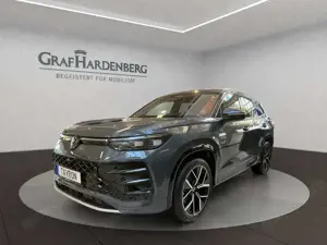 Volkswagen Tayron 2.0 TDI 4Motion DSG R-Line Pano Matrix