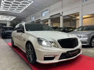 Mercedes-Benz E 63 AMG T V8 Bi-Turbo*PANO*RFK*HARMAN/KARDON* Bild 3