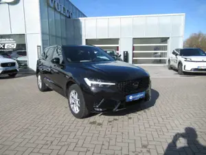 Volvo XC60 B5 AWD Benzin Ultra Black Edition Automatik