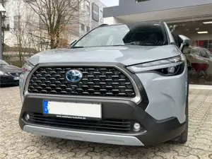 Toyota Corolla Cross Hybrid 2.0 VVT-i 4x4 Lounge *AHK*Pano*