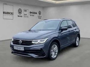 Volkswagen Tiguan 2.0 TDI R-Line 4Motion DSG MATRIX ACC DCC AHK PANO