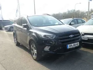 Ford Kuga ST-Line_150PS TDCi_2x4_Navi_WintPak