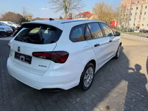 Fiat Tipo Kombi Hybrid 1,5 Automatic Bild 3