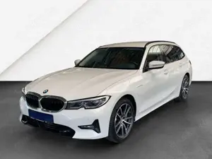 BMW 330 330e Touring Sport Line, AHK, HUD, HK, Entertainment-, Innovations-, Sport Line Paket, Servi