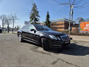 Mercedes-Benz E 220 CDI DPF BlueEFFICIENCY Automatik Avantgarde