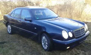 Mercedes-Benz E 320 E 320 Elegance