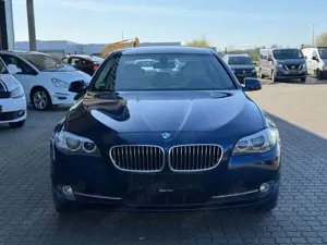 BMW 520 i Lim. Bi-Xenon Volleder Navi prof SHZ Memory Bild 4
