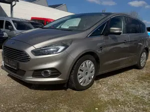 Ford S-Max S-Max Diesel 2.0 TDCi Aut. Allrad Titanium
