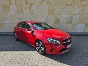 Mercedes-Benz A 180 A 180 BlueEfficiency *NAVI*KAMERA*PDC*SHZ*