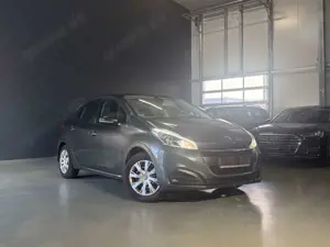 Peugeot 208 Active-KLIMA-PDC-TEMPO-8x BEREIFT-
