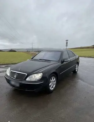 Mercedes-Benz S 500 Mercedes-Benz S 500 (W220, Facelift-modell) Bild 2
