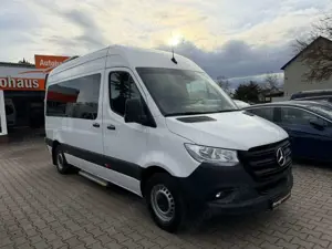 Mercedes-Benz Sprinter Bild 2