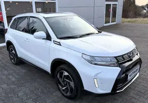 Suzuki Vitara 1.4 Comfort+ AT Hybrid NAV KAMERA LED ACC PANODACH