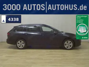 Volkswagen Golf -8 Var. 2.0 TDI Life Navi LED DC Memory