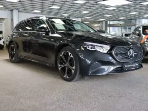 Mercedes-Benz E 300 T de Avantgarde-Adv-Plus/Fahrassi/Air/AHK Bild 3