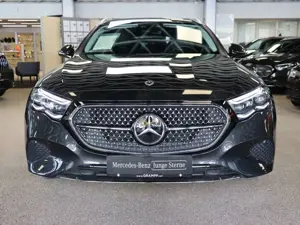Mercedes-Benz E 300 T de Avantgarde-Adv-Plus/Fahrassi/Air/AHK Bild 2