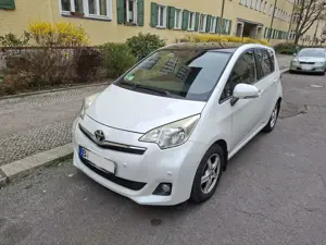 Toyota Verso-S