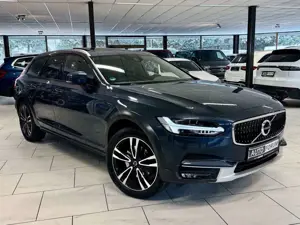 Volvo V90 Cross Country Bild 2
