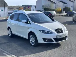 SEAT Altea XL Style Copa 2.0 TDI **NAVI**KLIMATRONIC* Bild 3