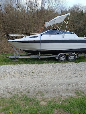 Bayliner . capry