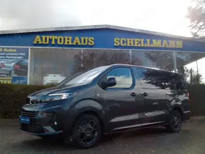 Opel Zafira Life Zafira 2.2D XL 9Sitz PDC+Kam SHZ LHZ Navi AHK AT