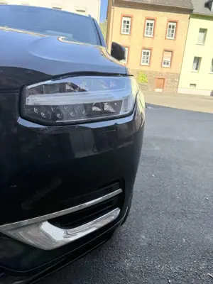 Volvo XC90 XC90 Plug-In-Hybrid T8 AWD Recharge Geartronic Ins Bild 4