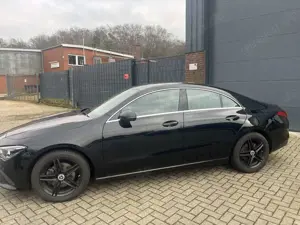 Mercedes-Benz CLA 180 d Shooting Brake 8G-DCT Edition 2020 Bild 2