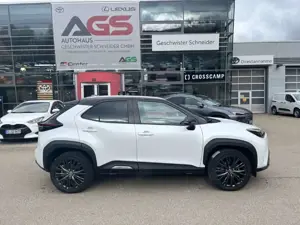 Toyota Yaris Cross Hybrid AWD-i Adventure - Allrad, Headup Display Bild 3