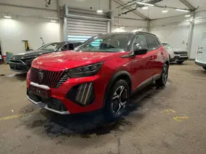 Peugeot 2008 2008 Hybrid 145 e-DSC GT Bild 2